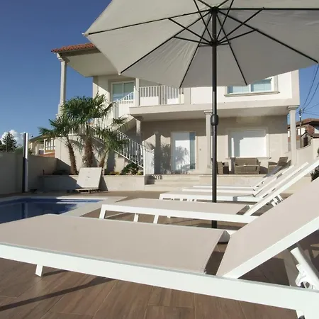 Galihost - A Casa De Lena - Turisticos Ribadumia